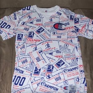 Champion T-shirt